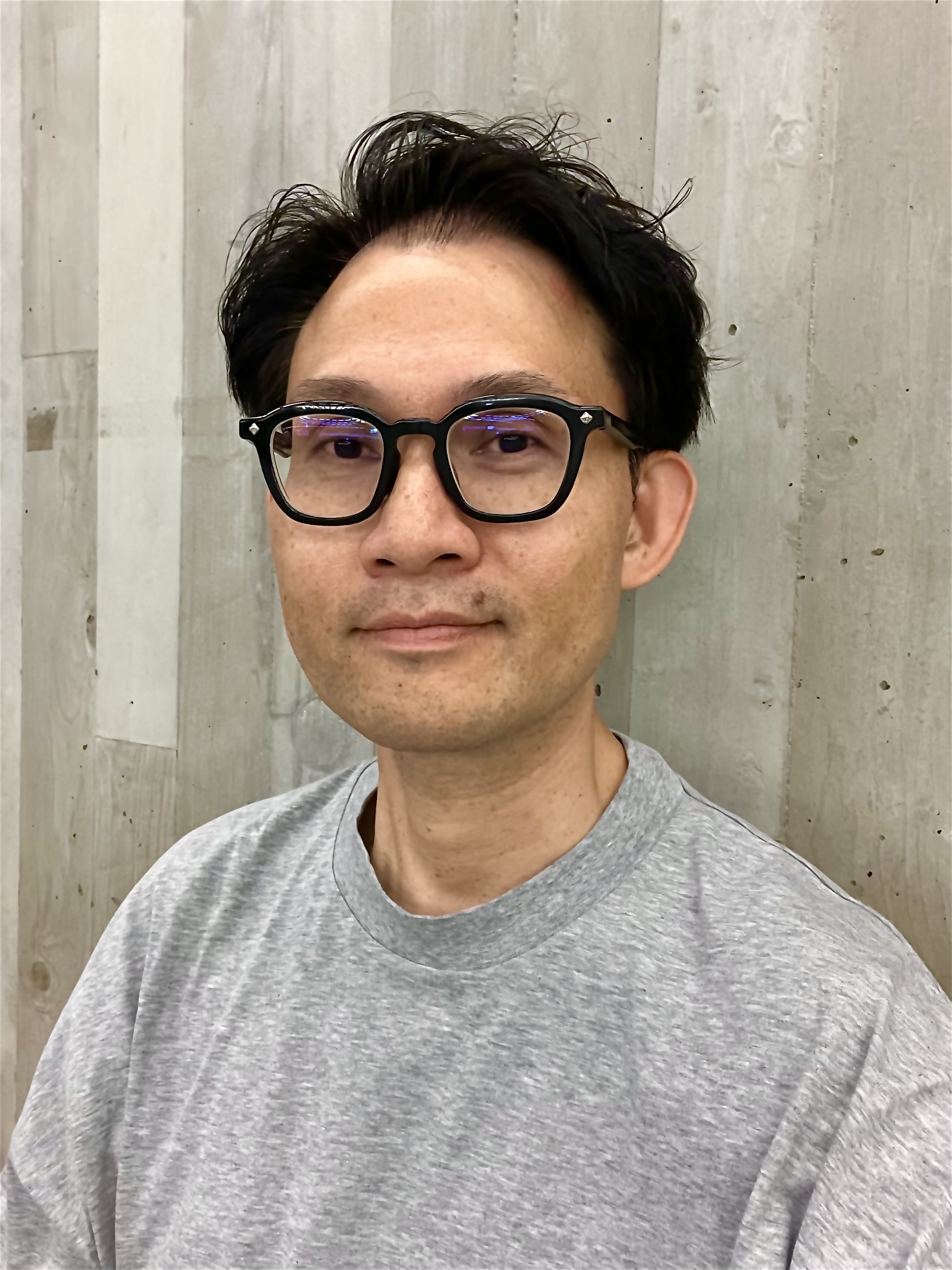 Tinder profile picture for @victam