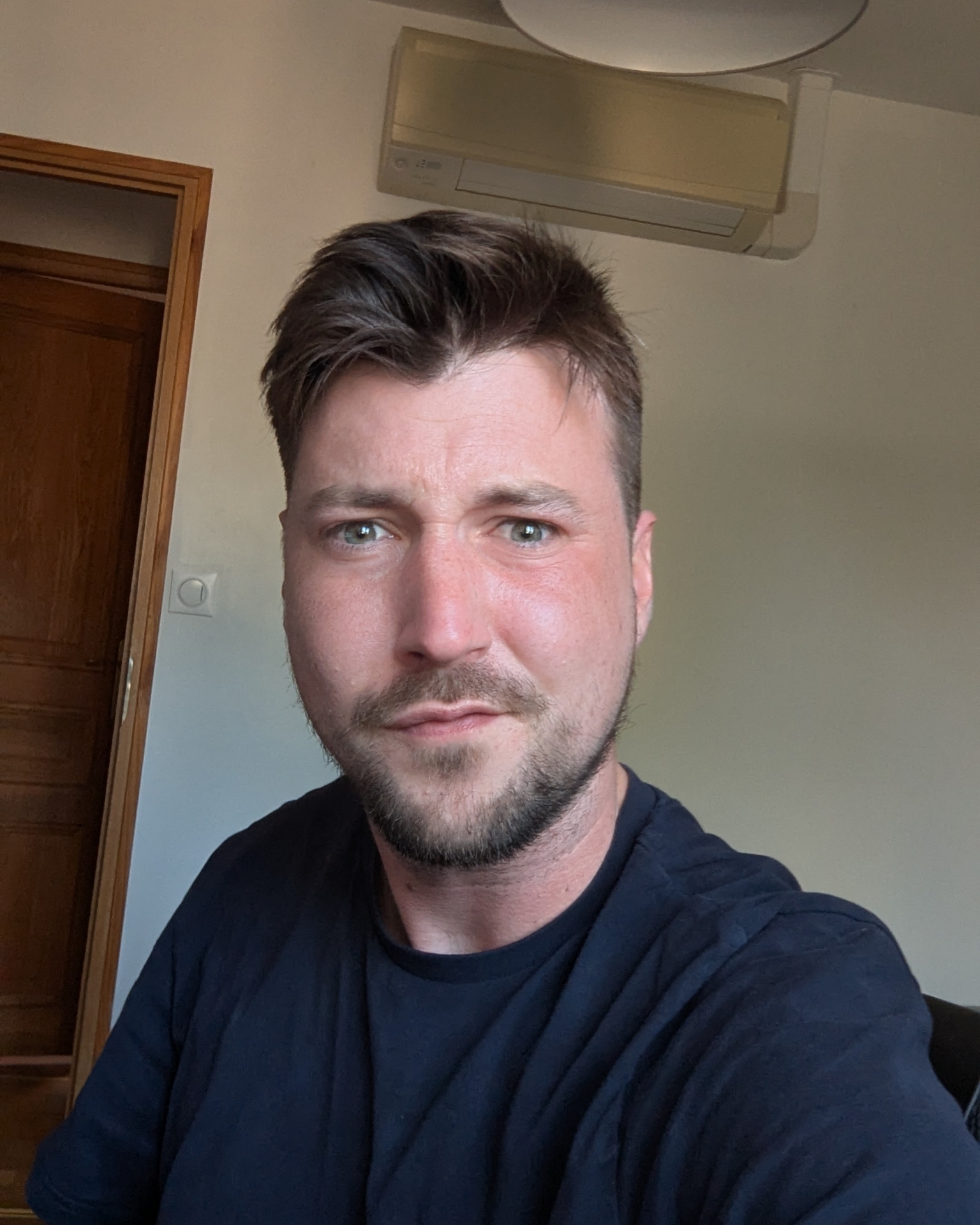 Tinder profile picture for @prop