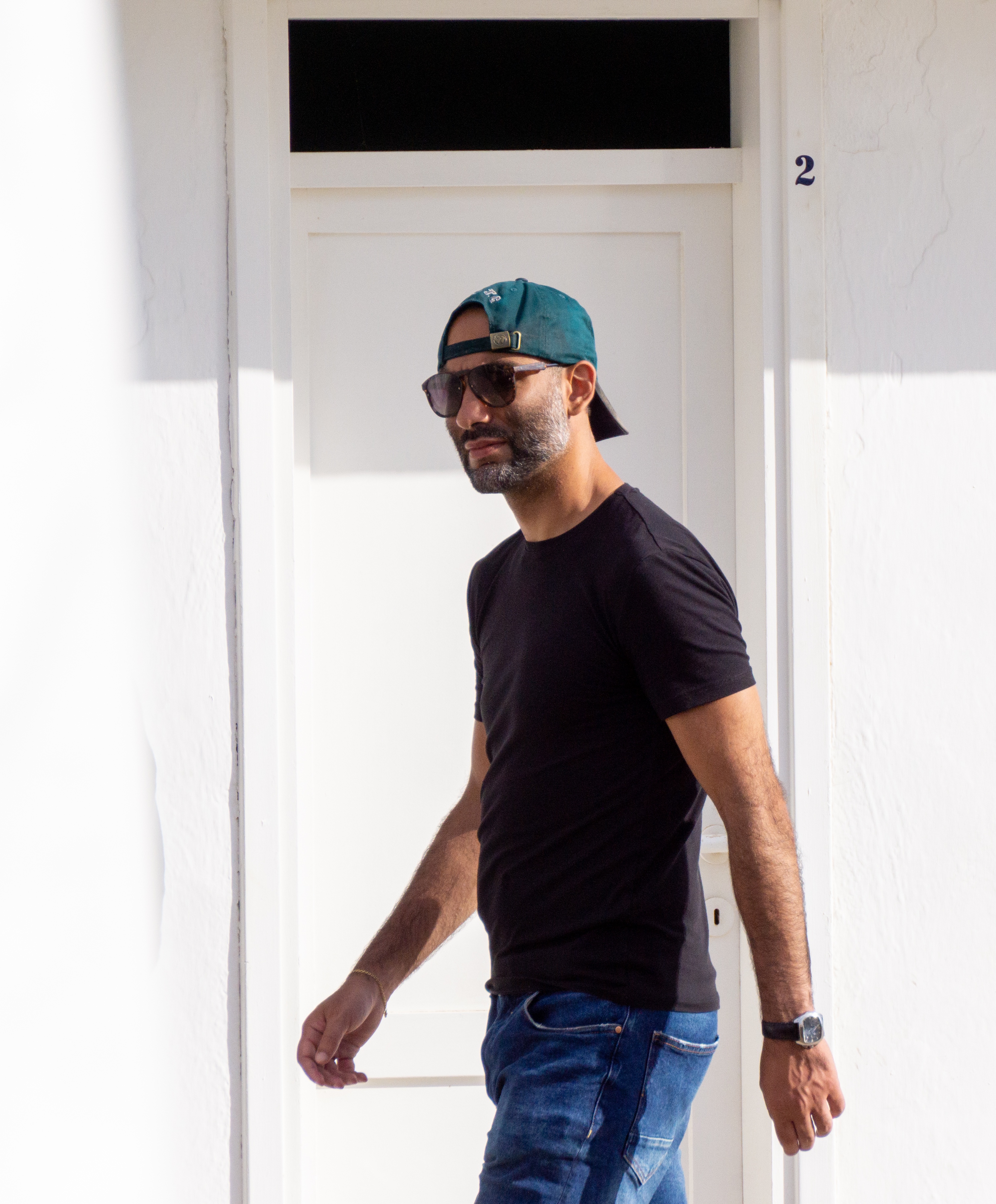 Tinder profile picture for @maxius