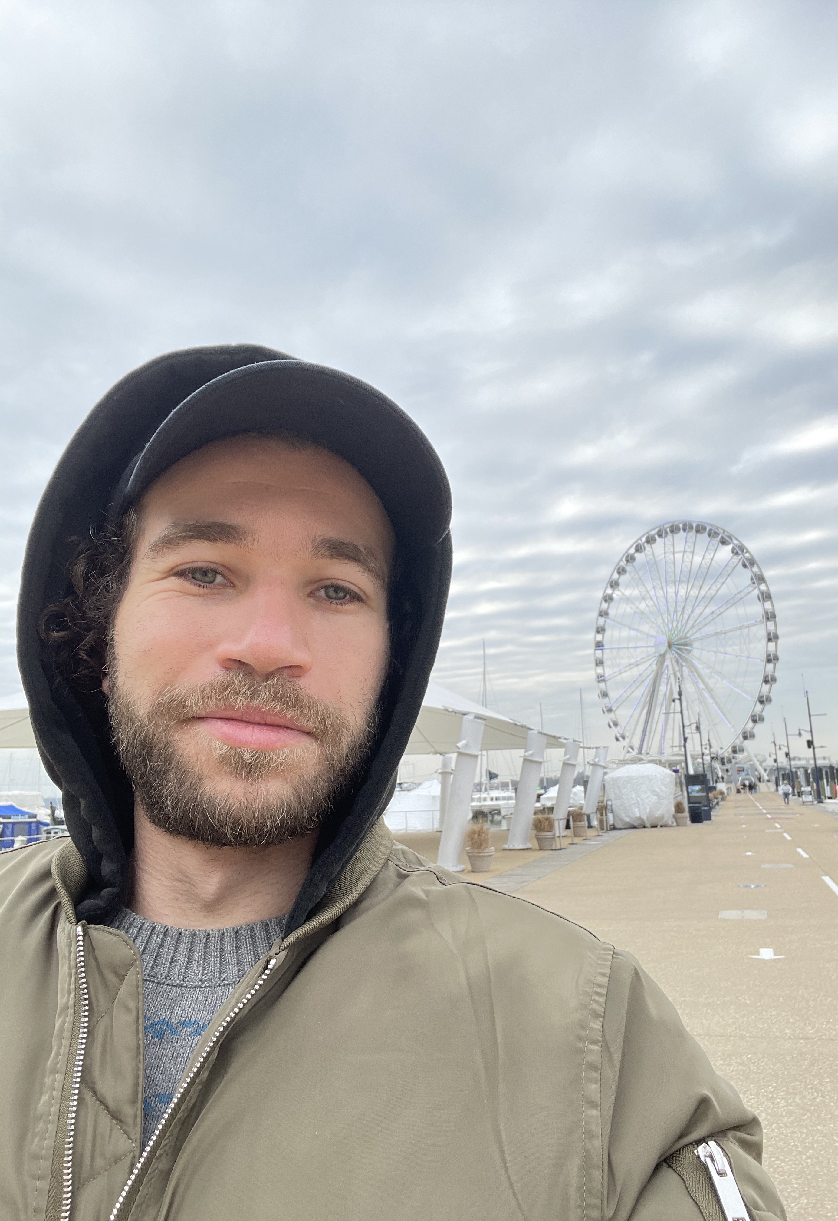 Tinder profile picture for @fawzy