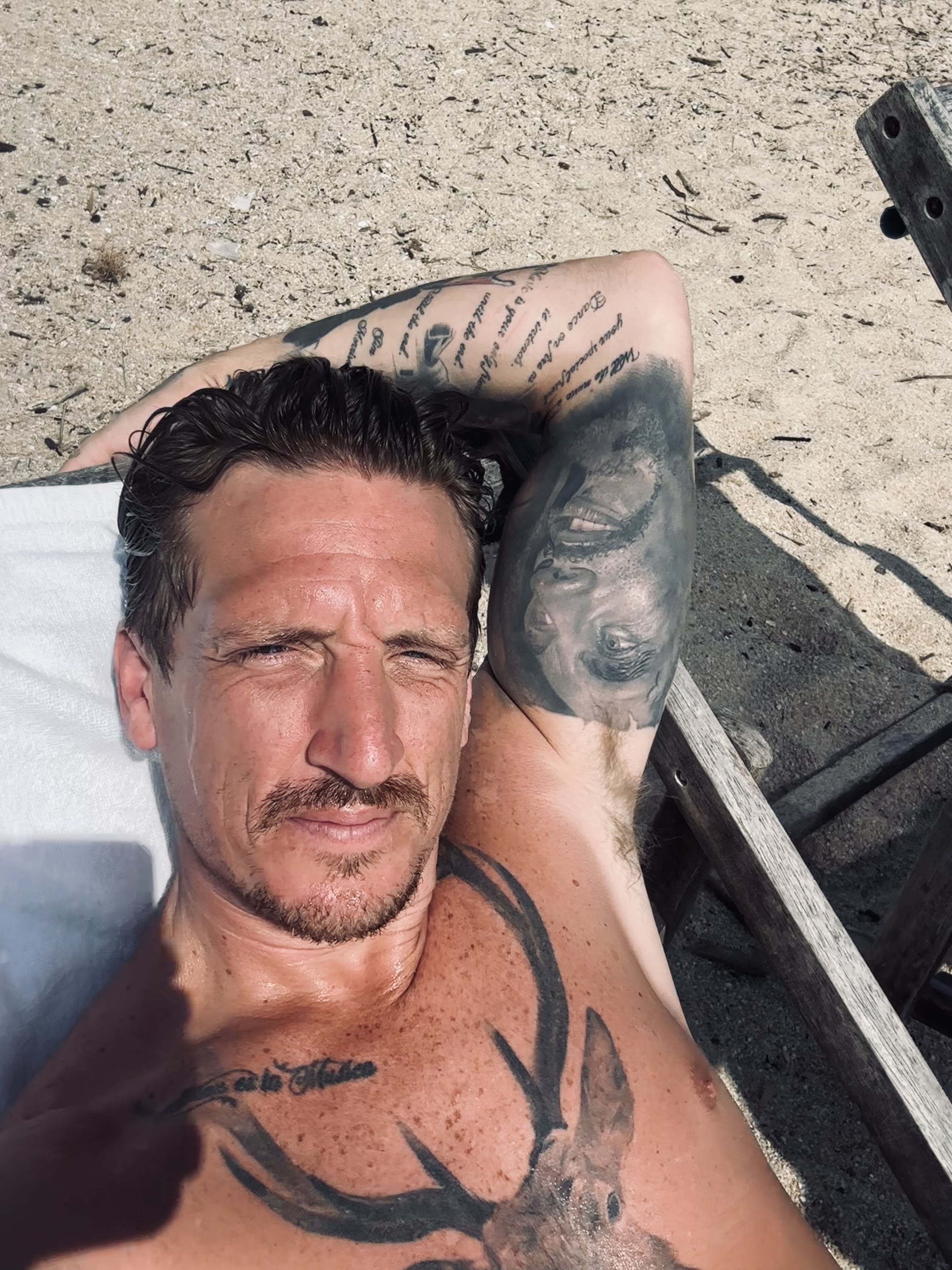 Tinder profile picture for @skipper