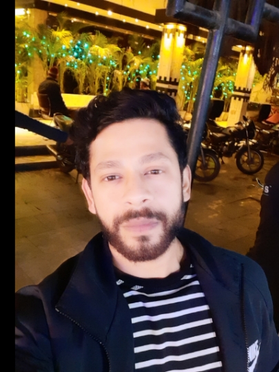 Tinder profile picture for @himank