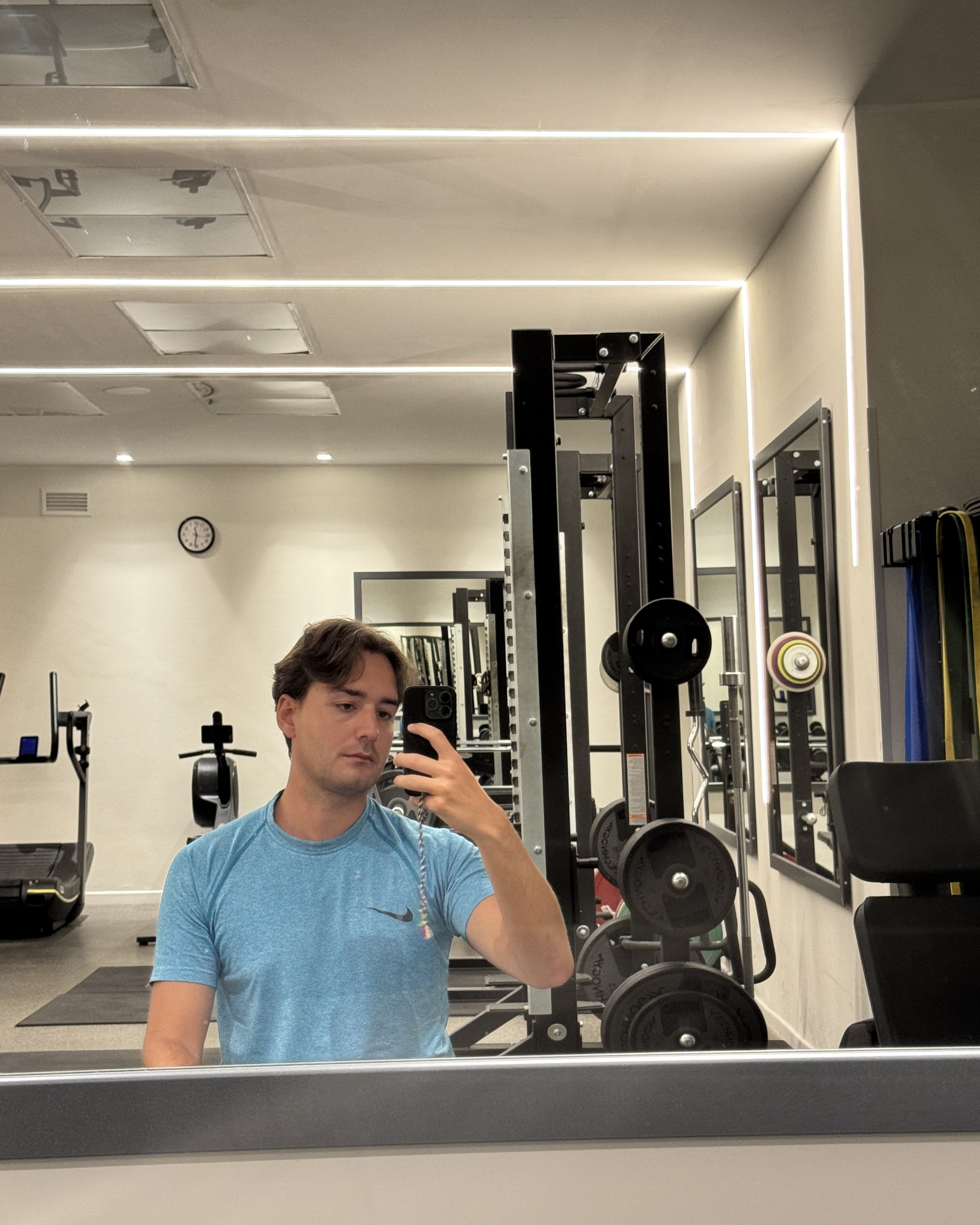 Tinder profile picture for @fracesco