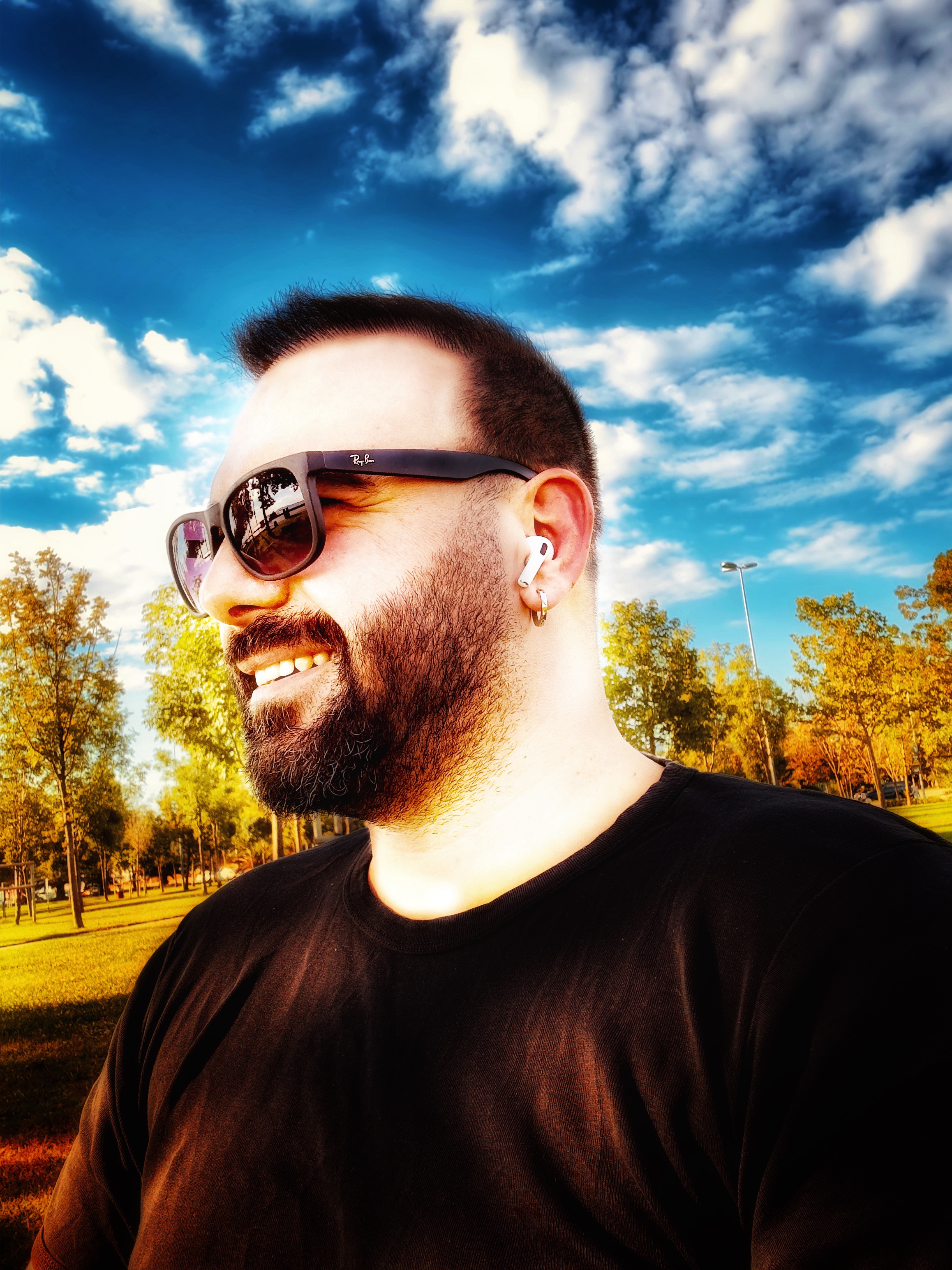 Tinder profile picture for @moat
