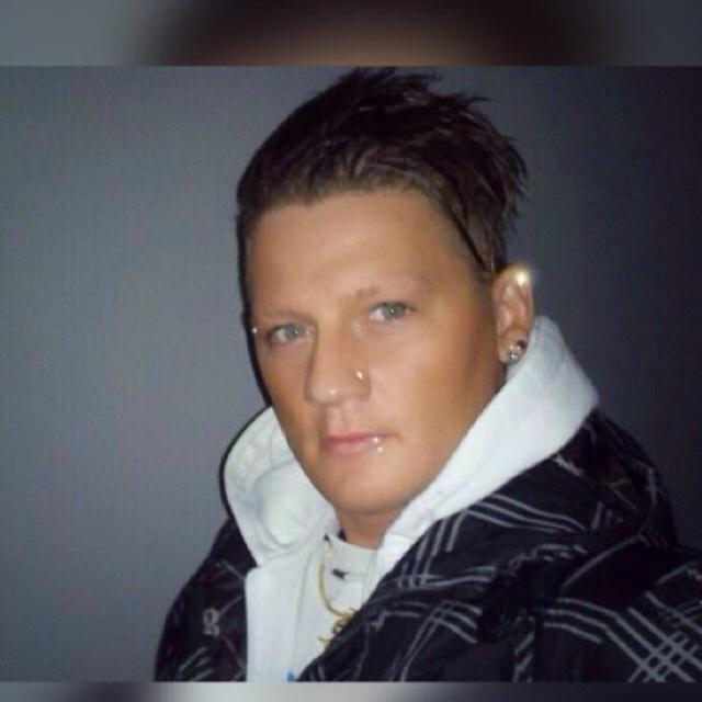 Tinder profile picture for @ice