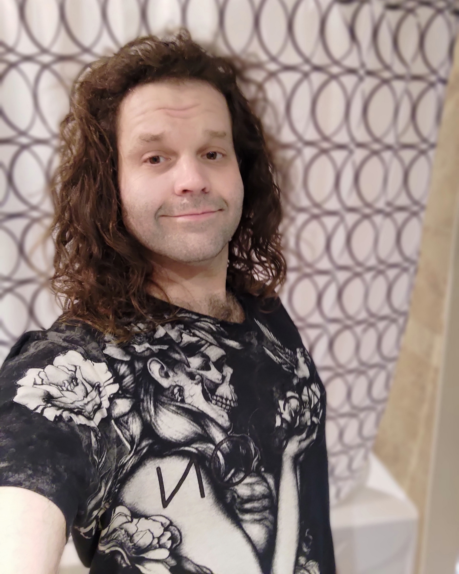 Tinder profile picture for @dies