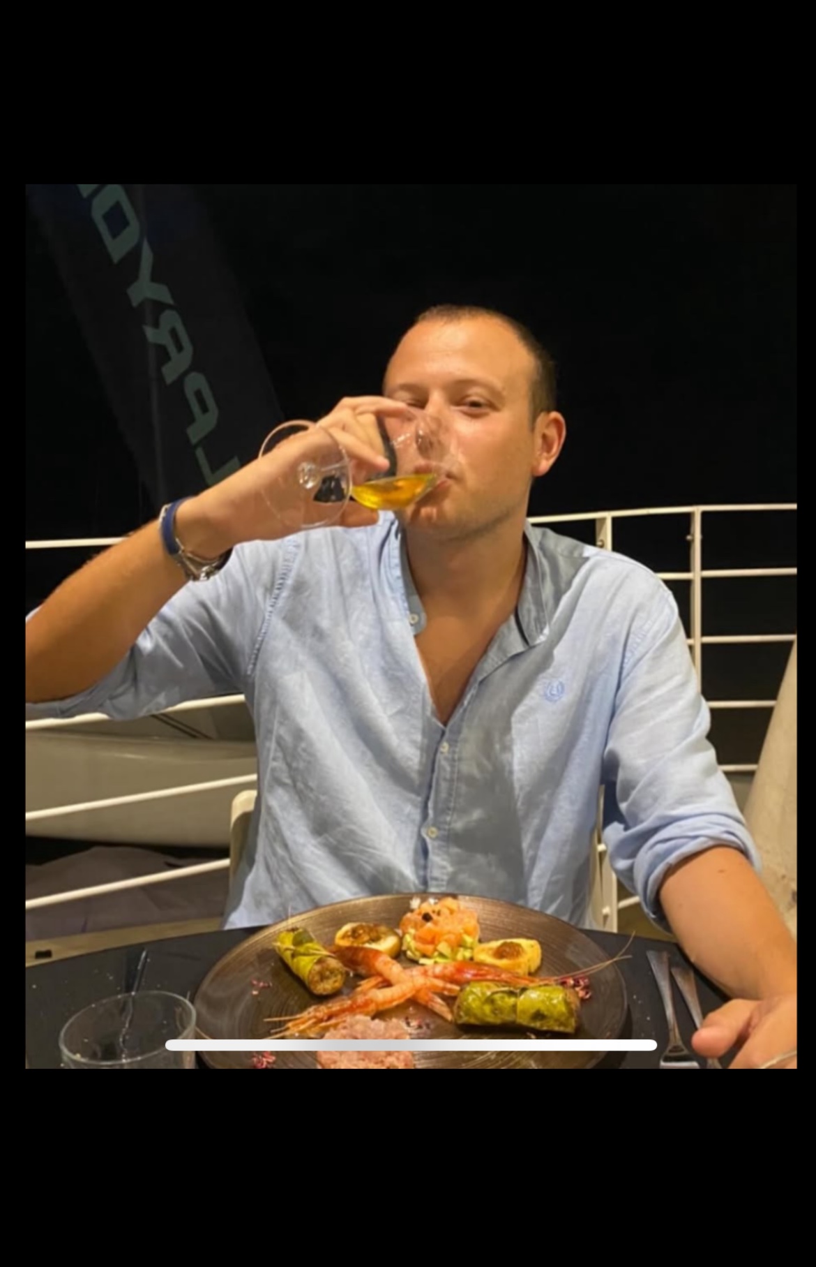 Tinder profile picture for @sicily