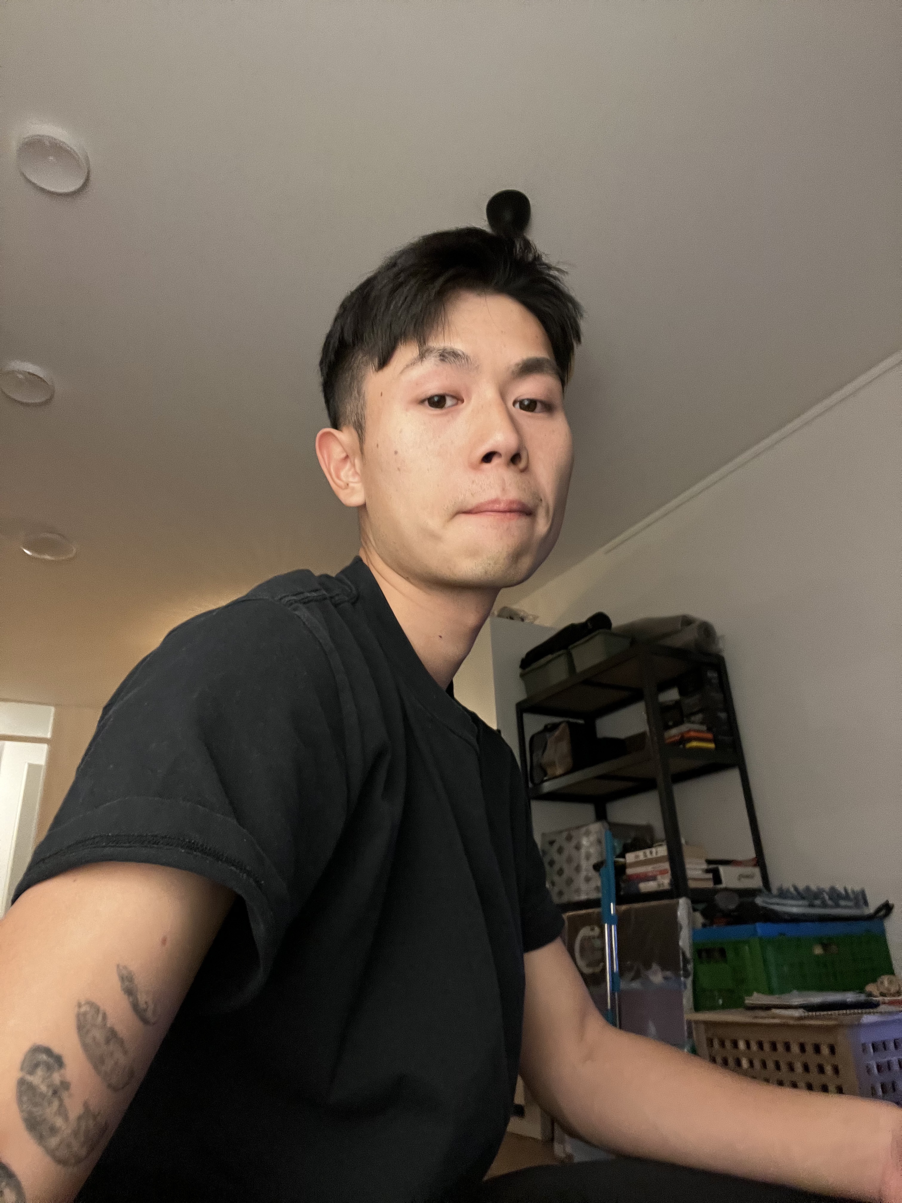 Tinder profile picture for @cao