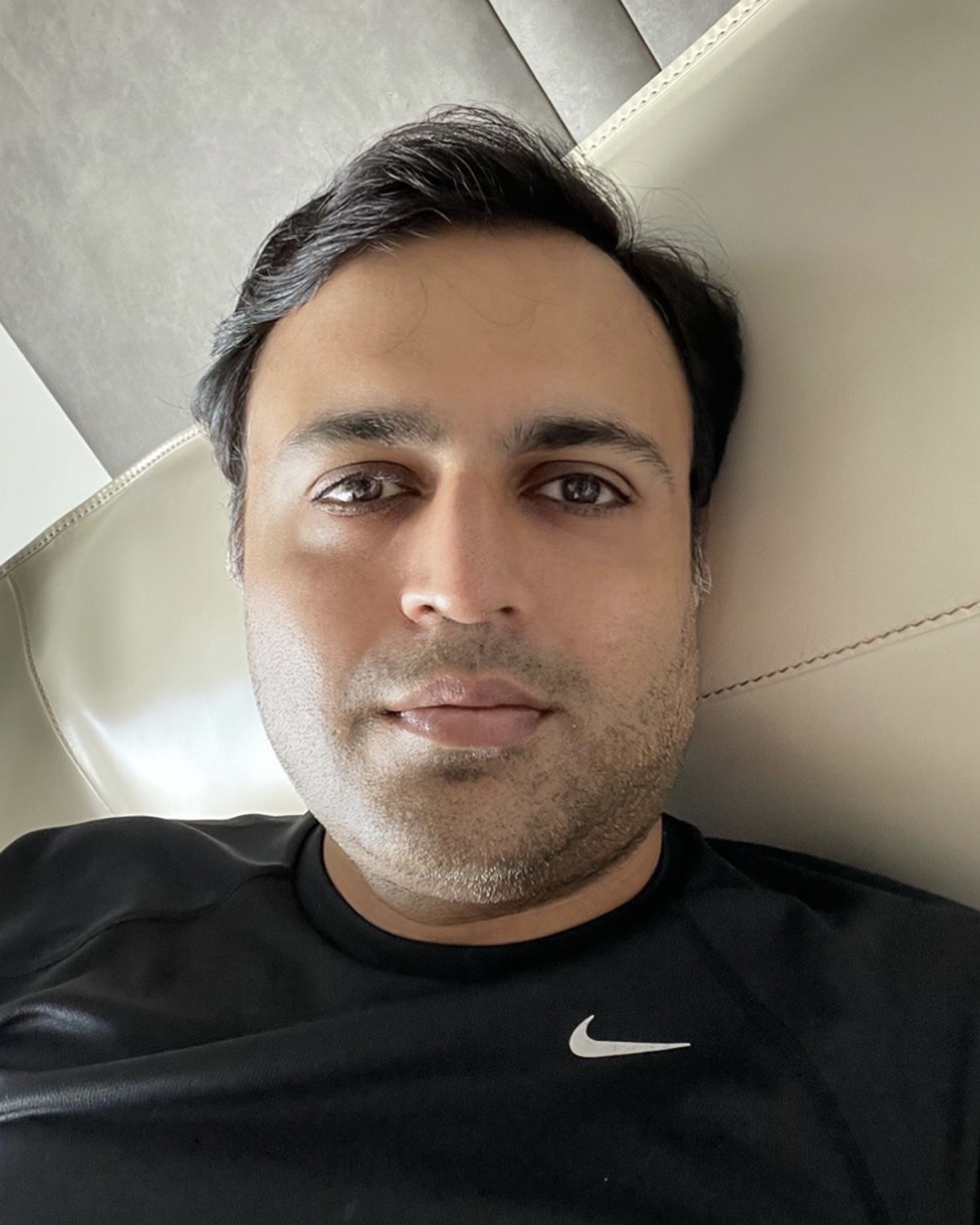 Tinder profile picture for @vine