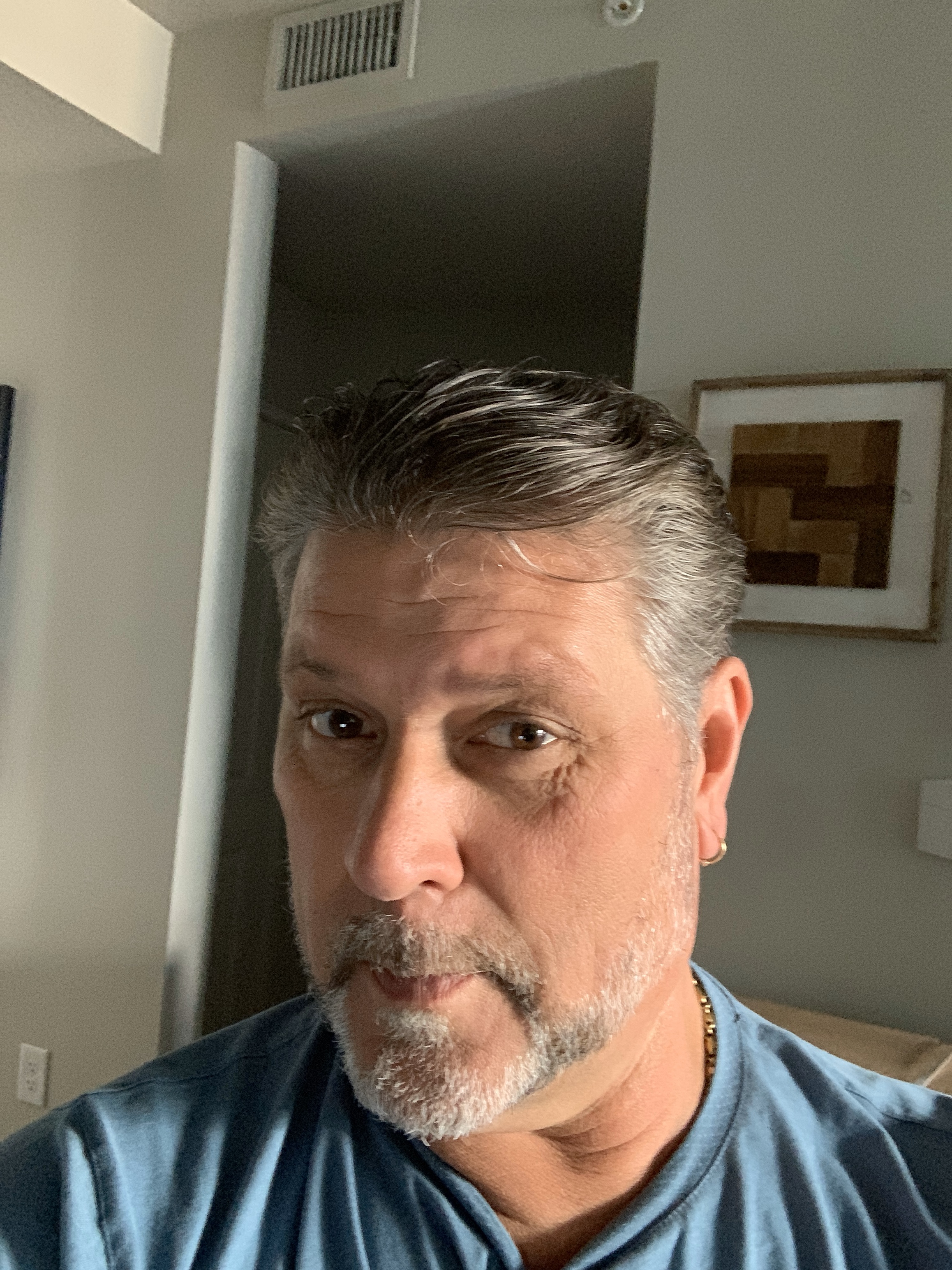 Tinder profile picture for @tsn