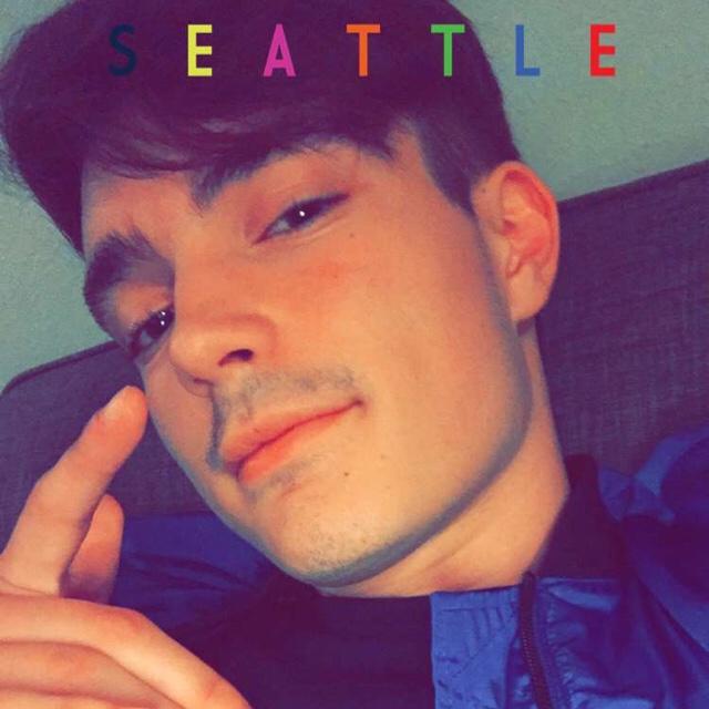 Tinder profile picture for @hudson