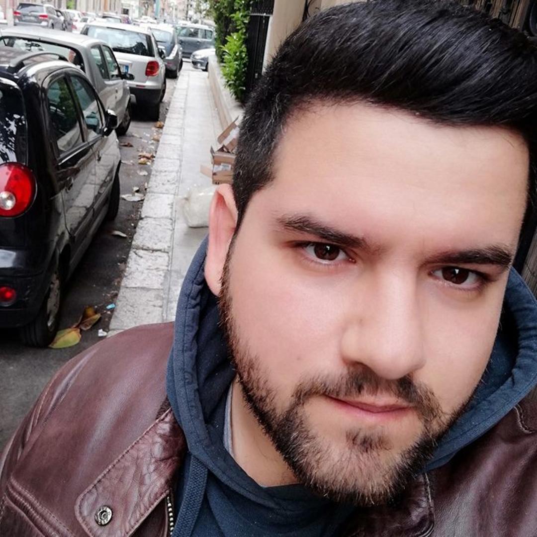 Tinder profile picture for @fily