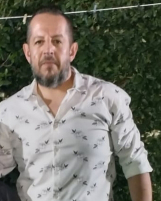 Tinder profile picture for @pablomza