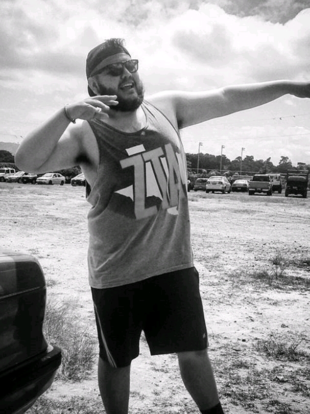 Tinder profile picture for @haka