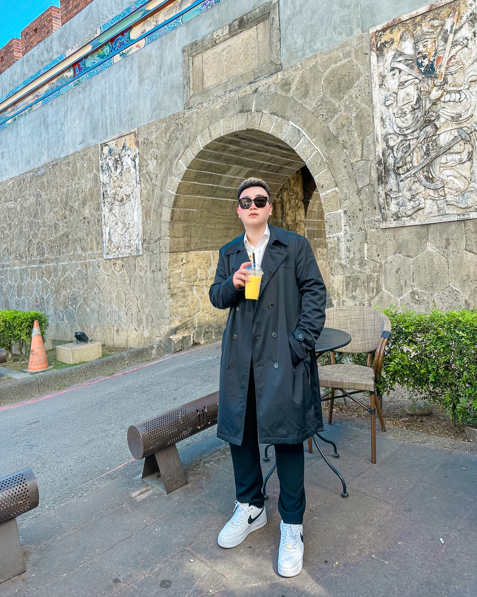 Tinder profile picture for @mangod