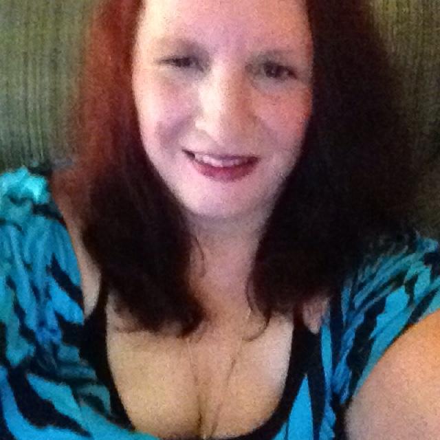 Tinder profile picture for @catfight