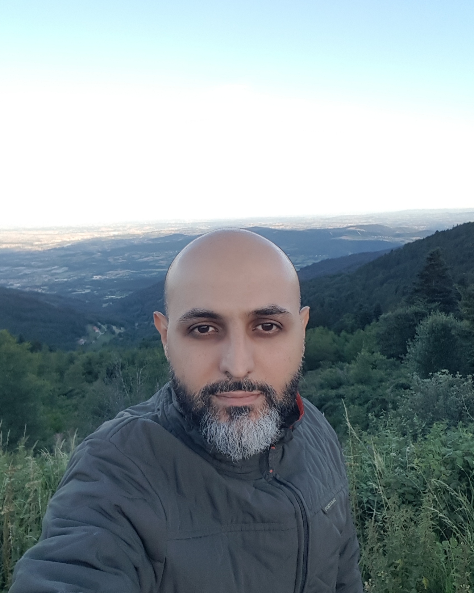 Tinder profile picture for @lebanese