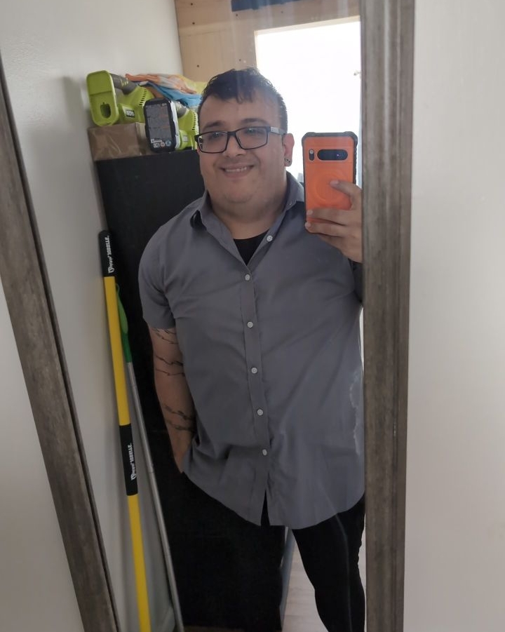 Tinder profile picture for @horton