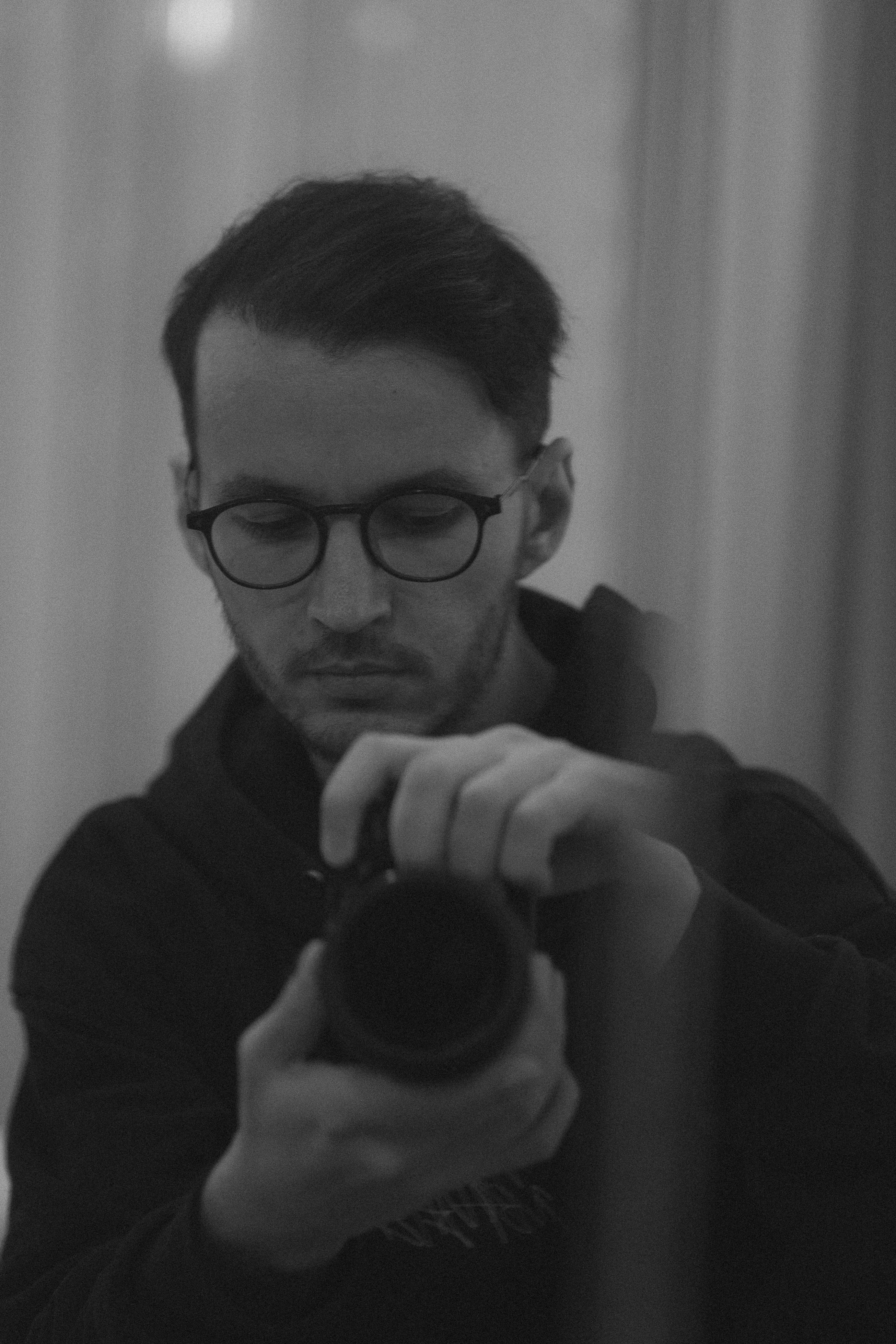 Tinder profile picture for @tonyyz