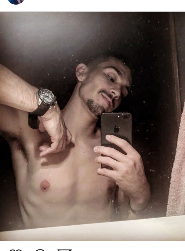 Tinder profile picture for @pigozzo