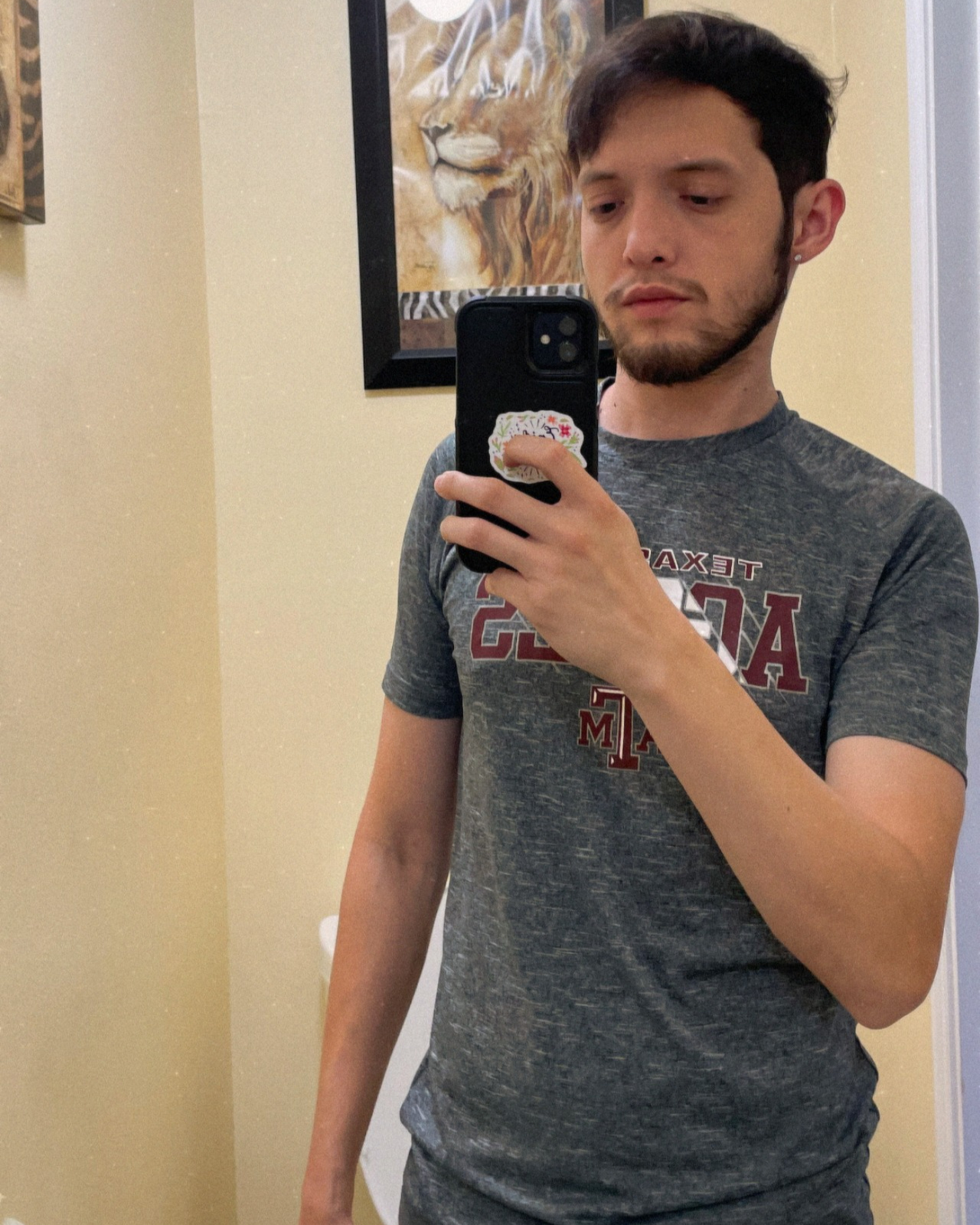 Tinder profile picture for @courtside
