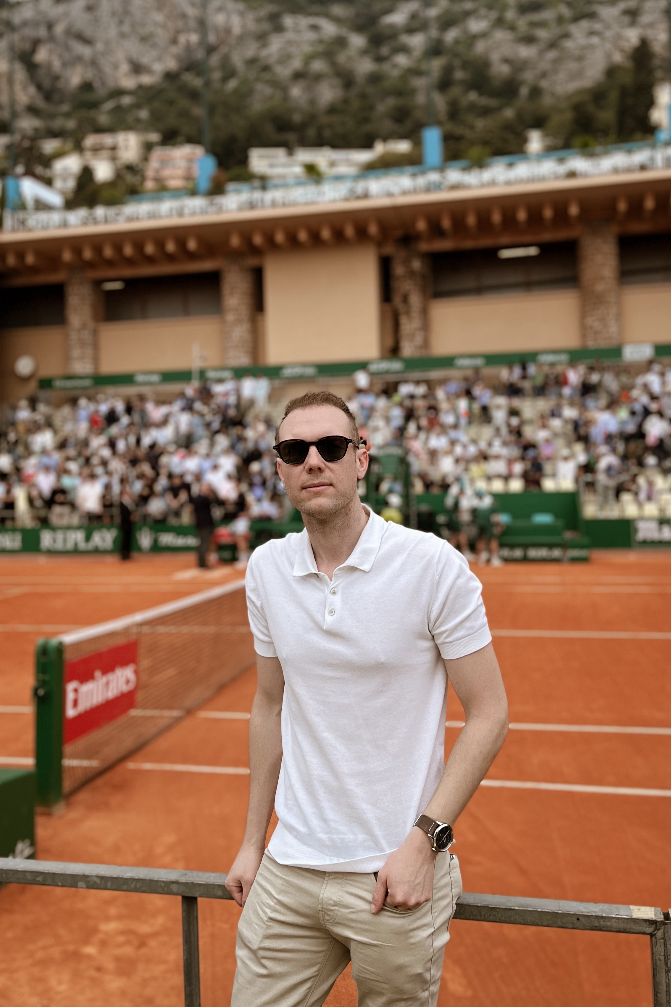 Tinder profile picture for @tonic