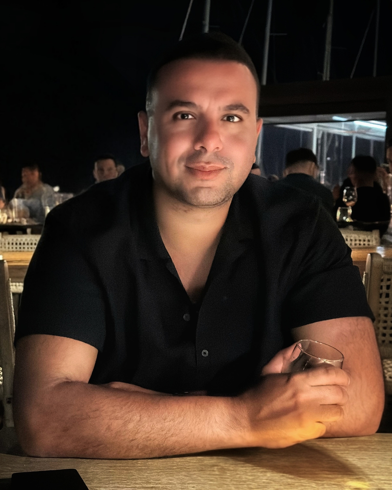 Tinder profile picture for @konzzz
