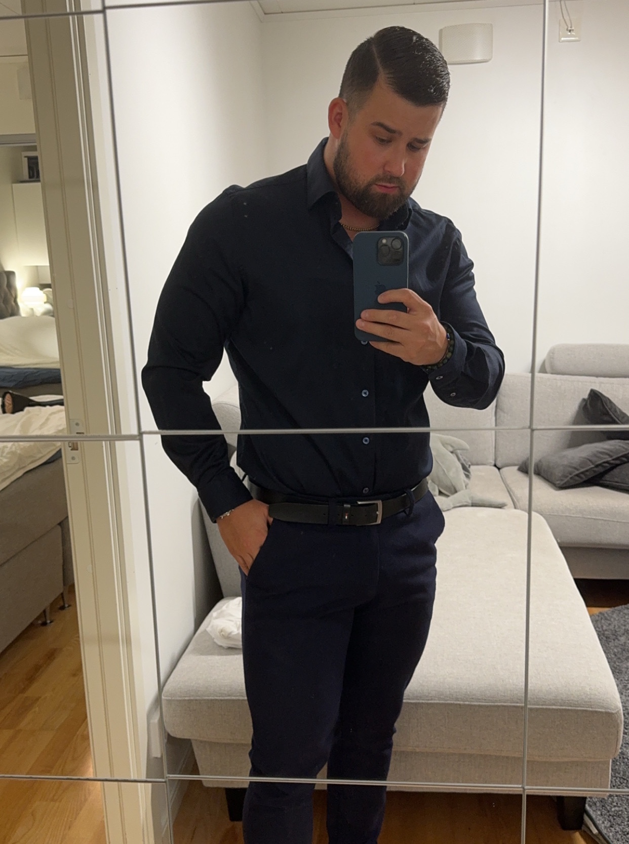 Tinder profile picture for @ep