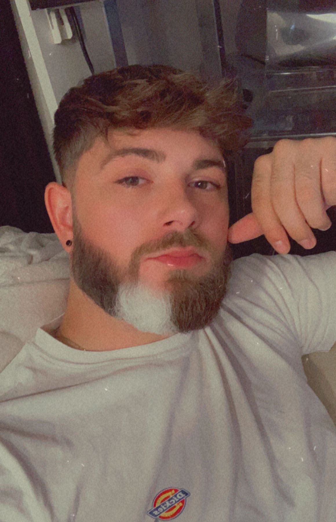 Tinder profile picture for @liaam