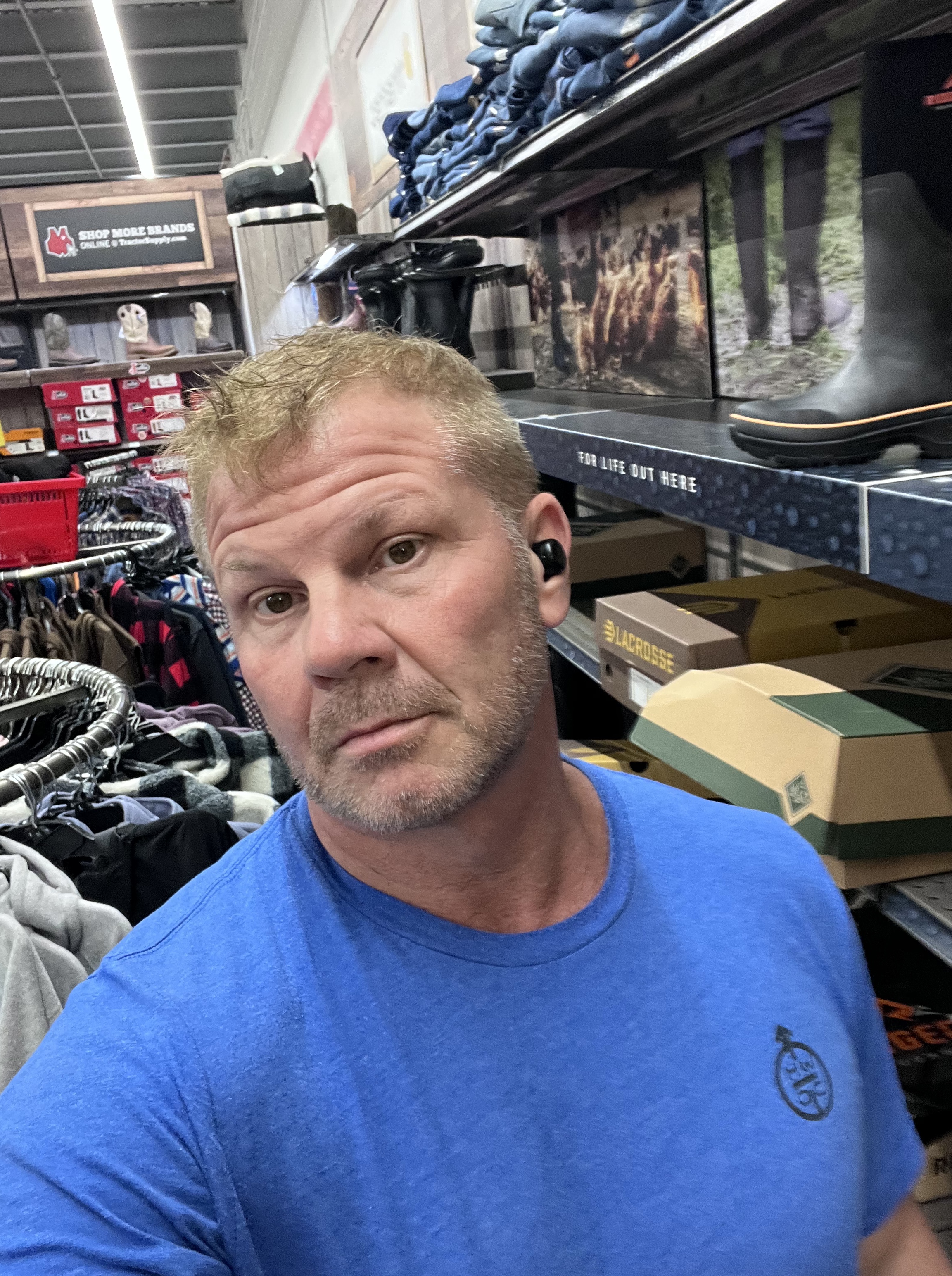 Tinder profile picture for @cord