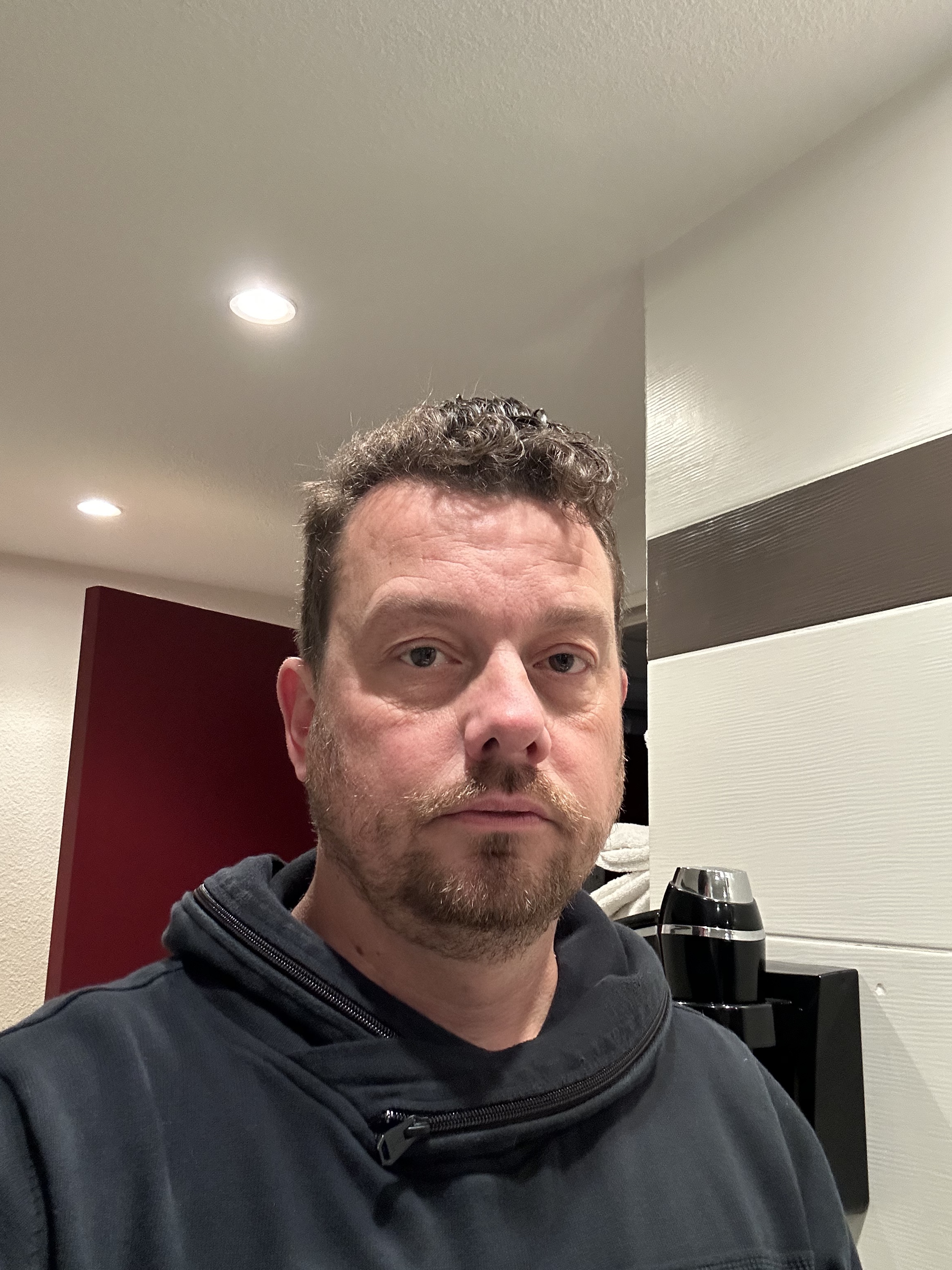 Tinder profile picture for @crunch