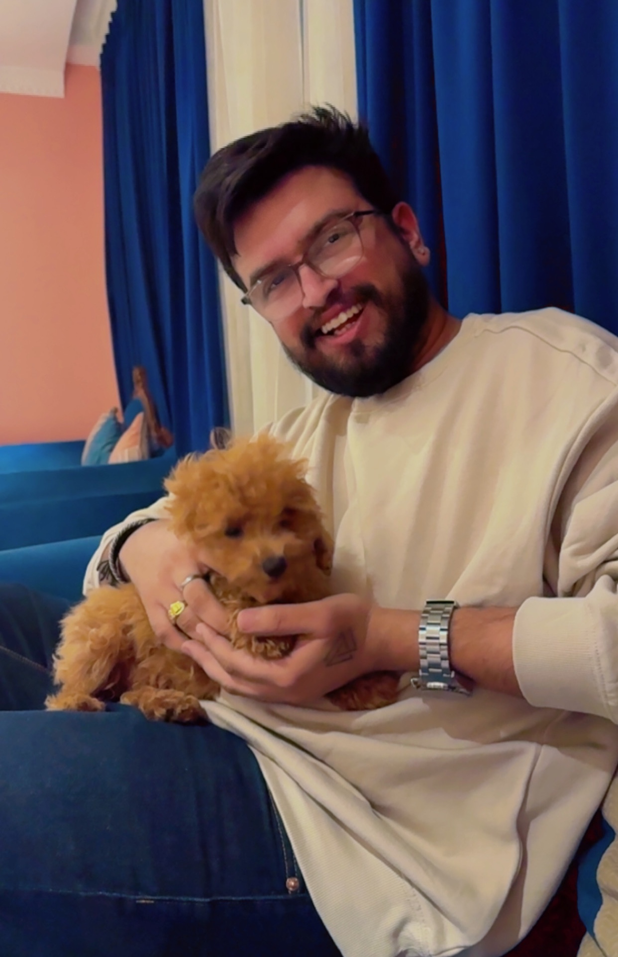 Tinder profile picture for @offender