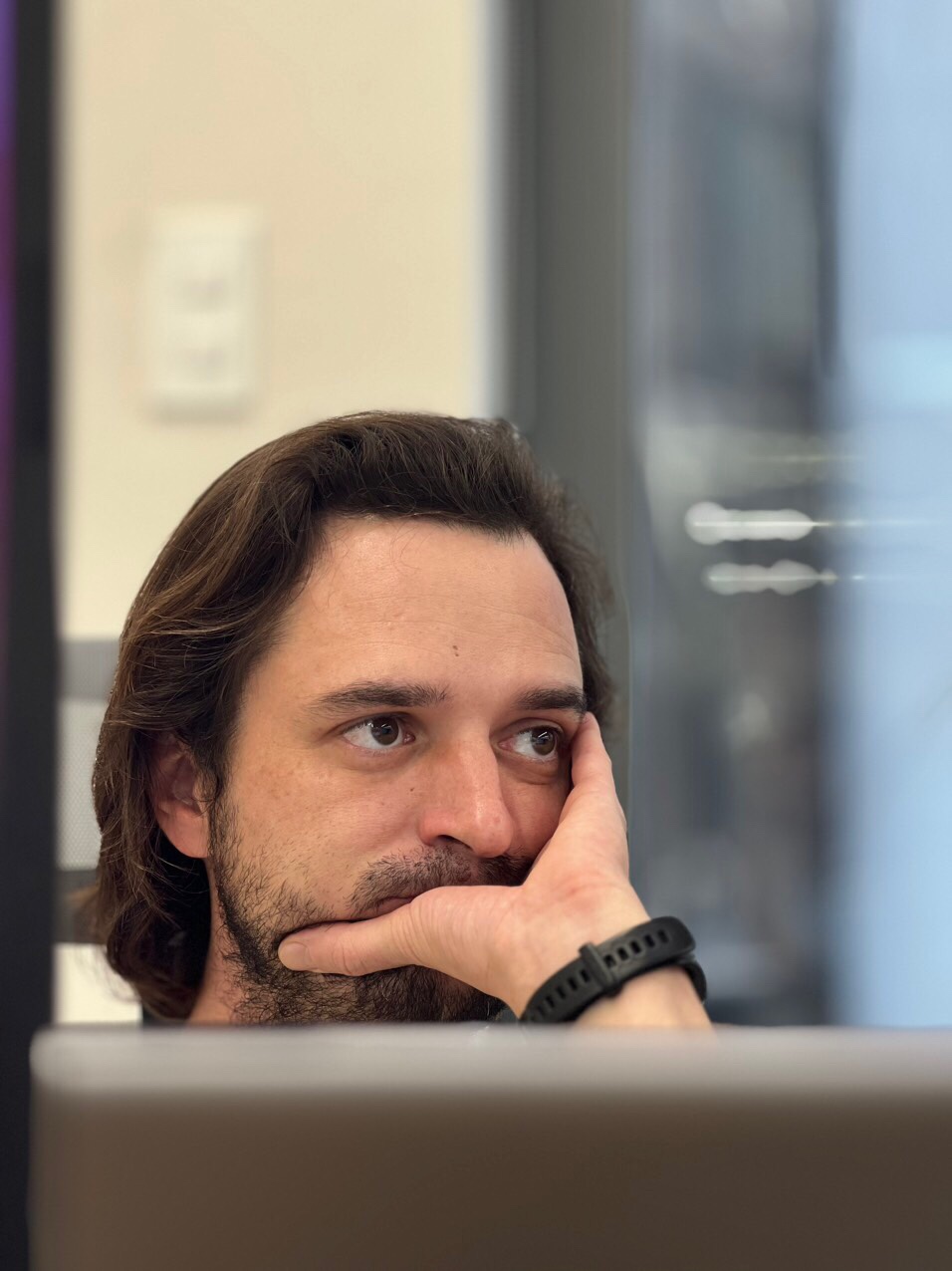 Tinder profile picture for @divest
