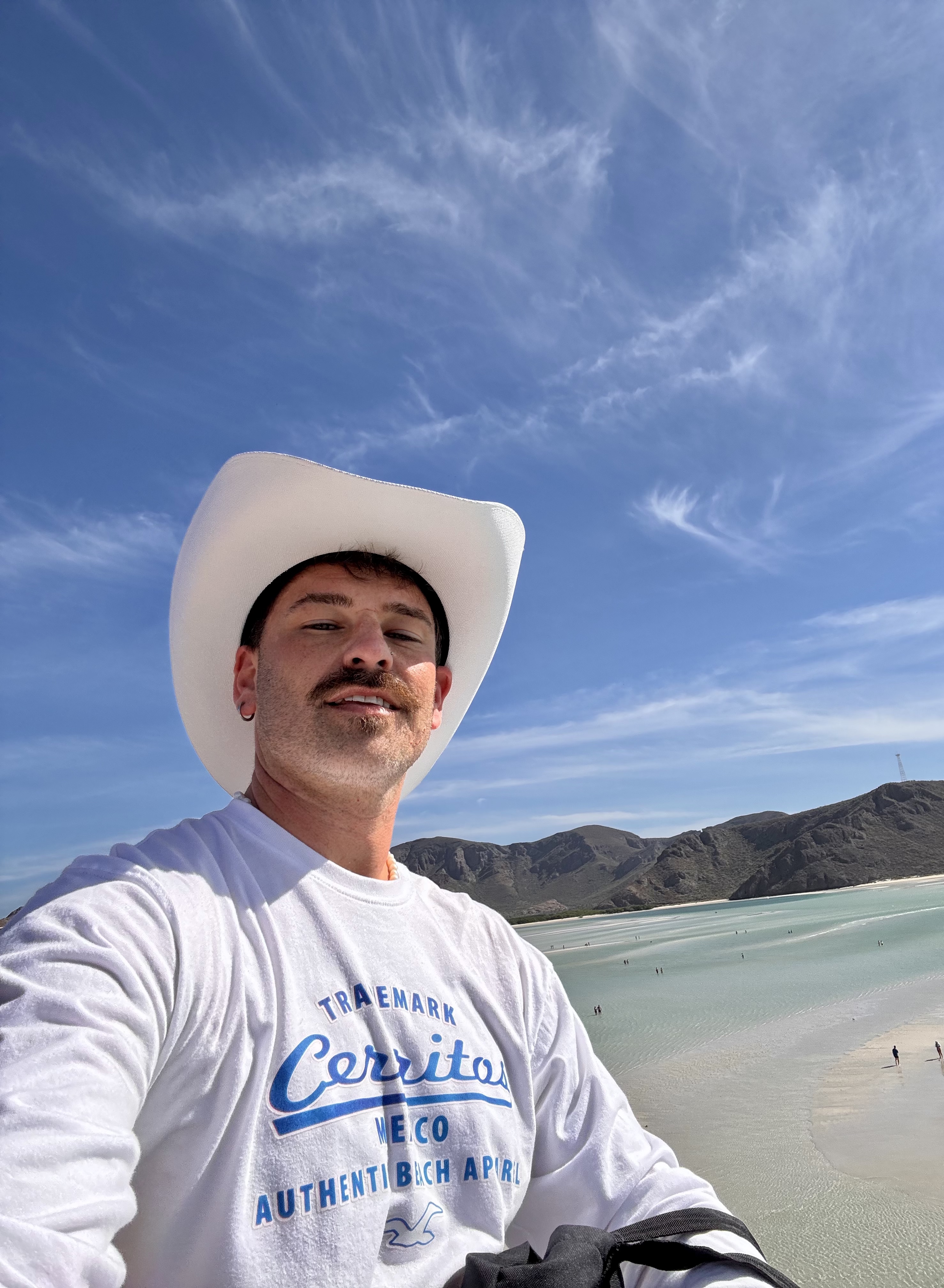 Tinder profile picture for @jet