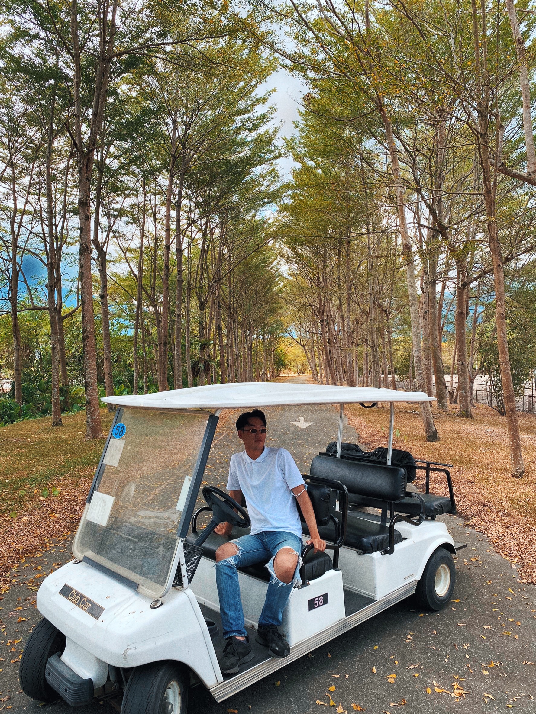 Tinder profile picture for @peugeot