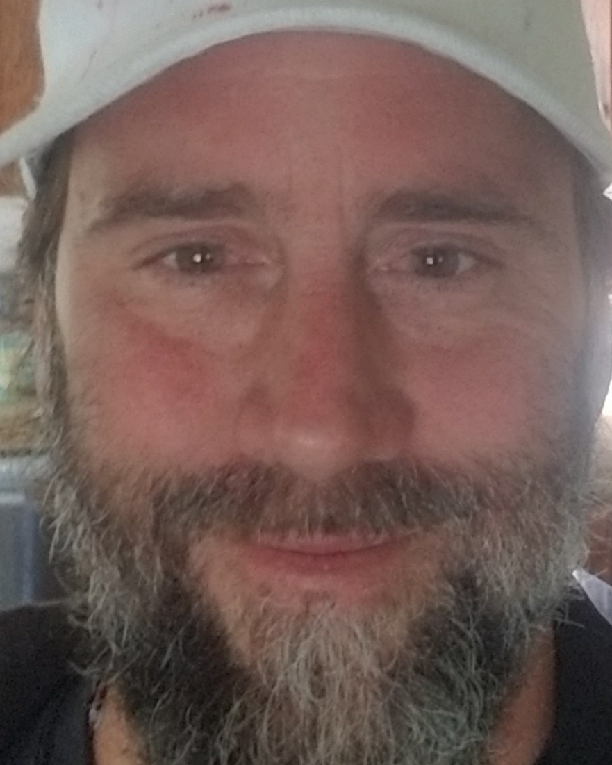 Tinder profile picture for @hallelujah