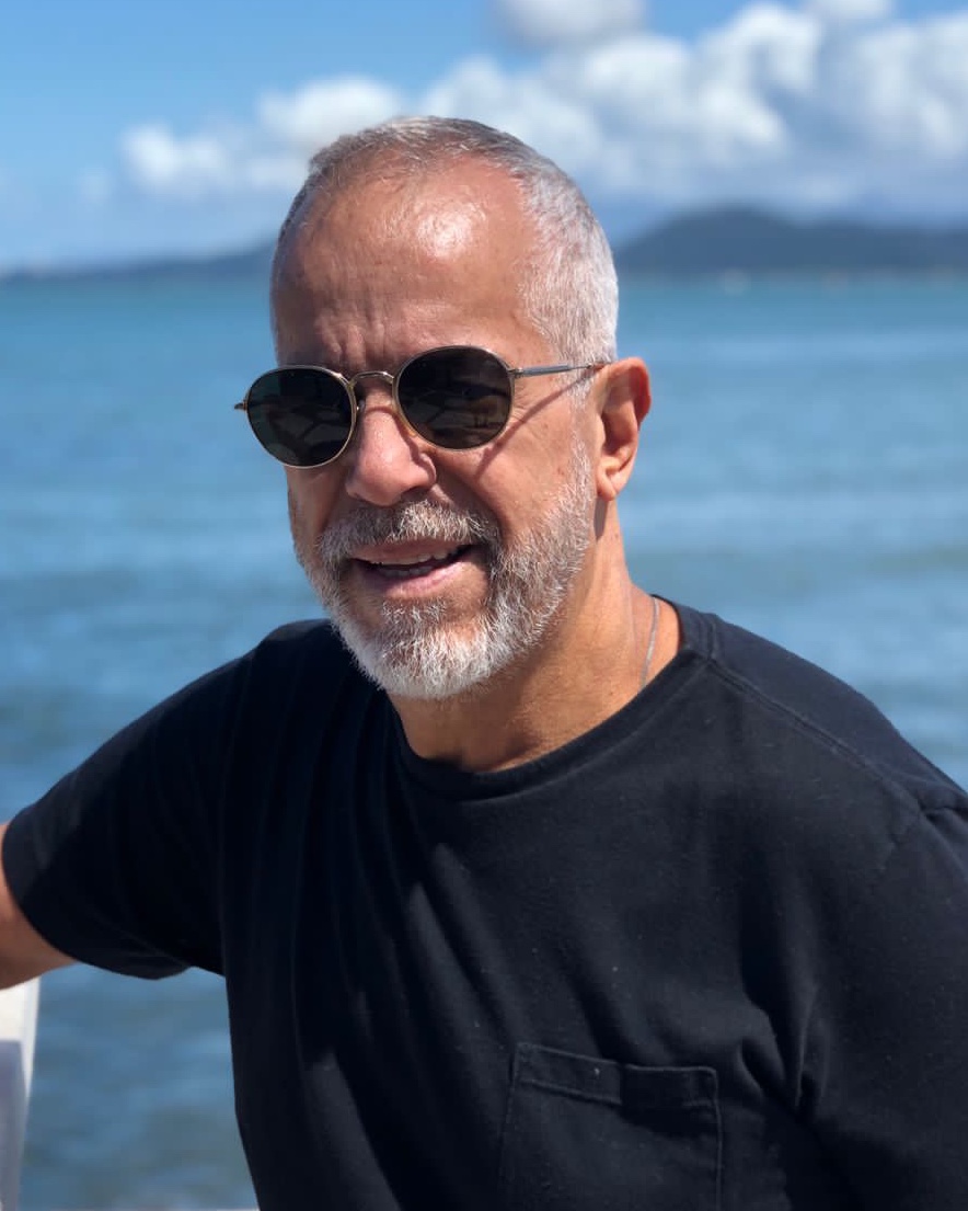 Tinder profile picture for @lucacio