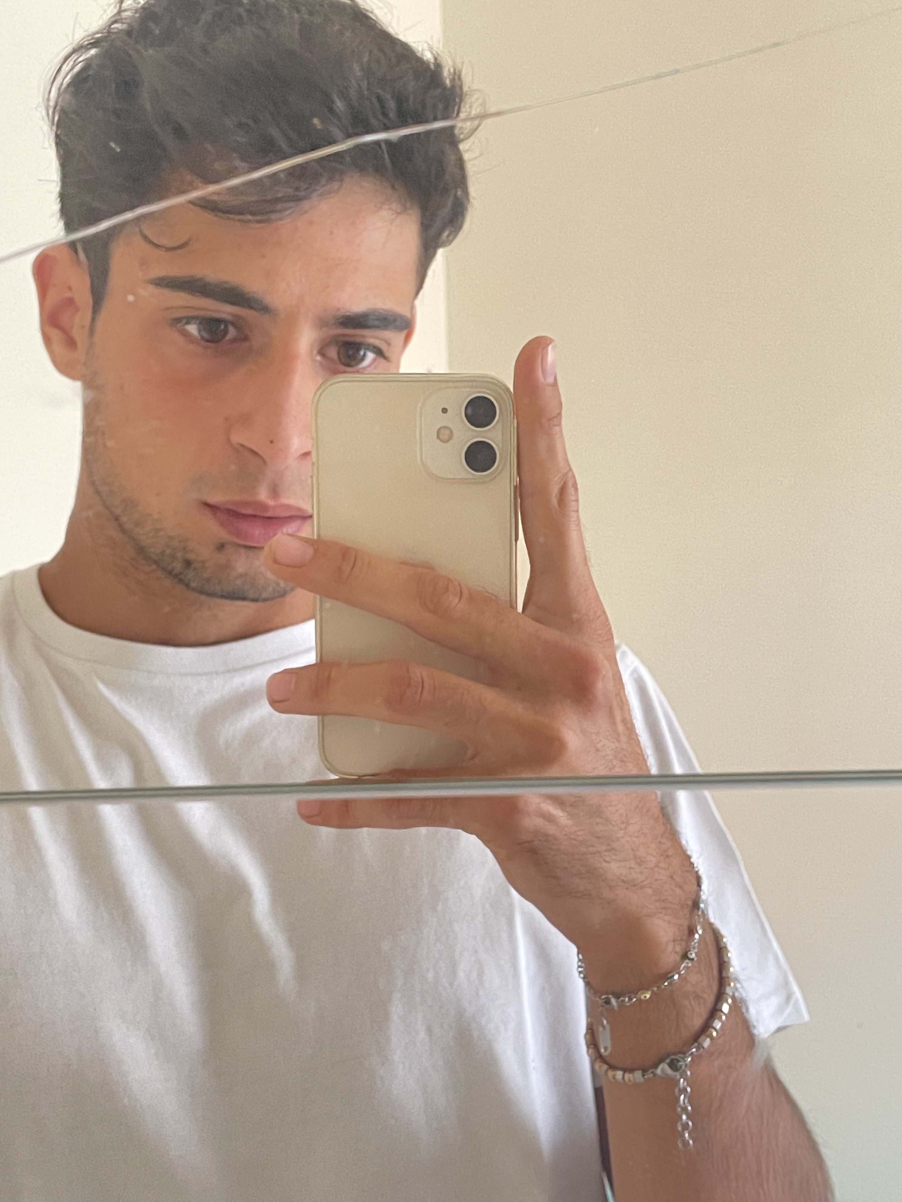 Tinder profile picture for @luca