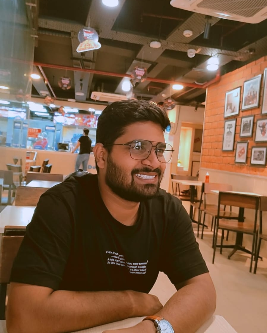 Tinder profile picture for @omprakash