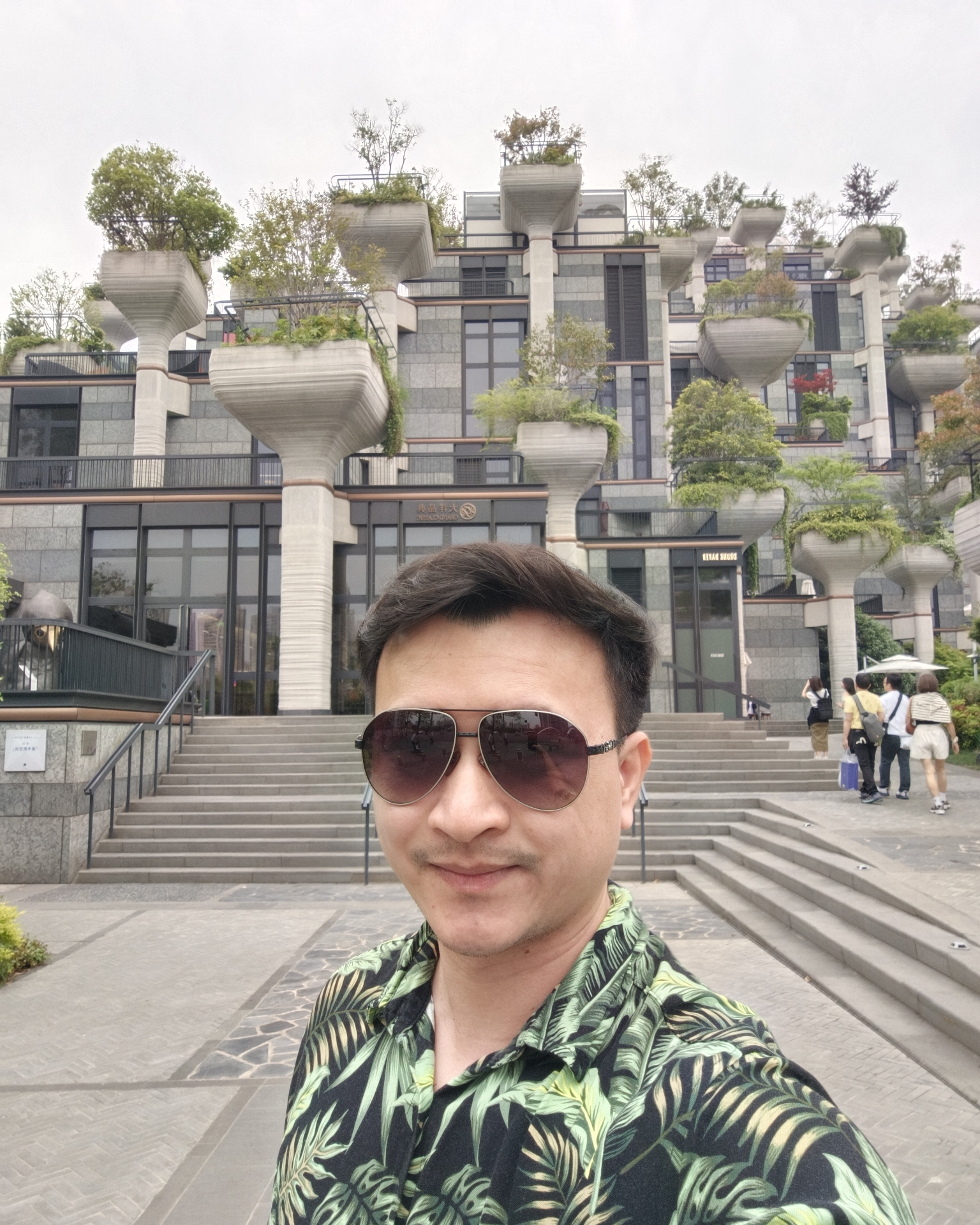Tinder profile picture for @colony