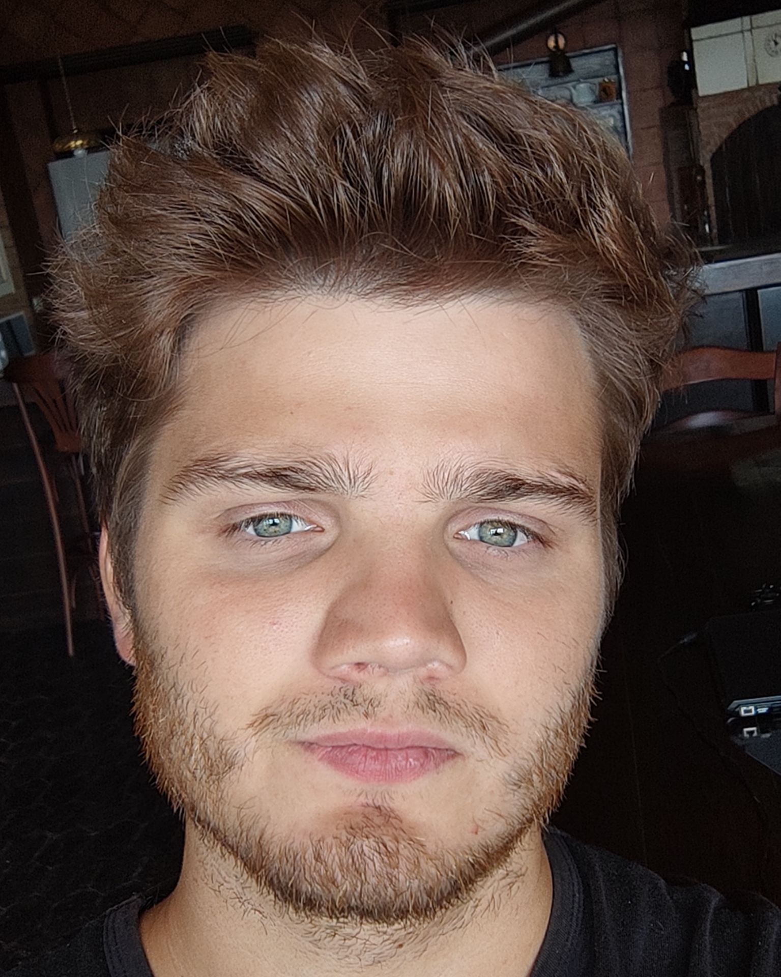 Tinder profile picture for @fenrir