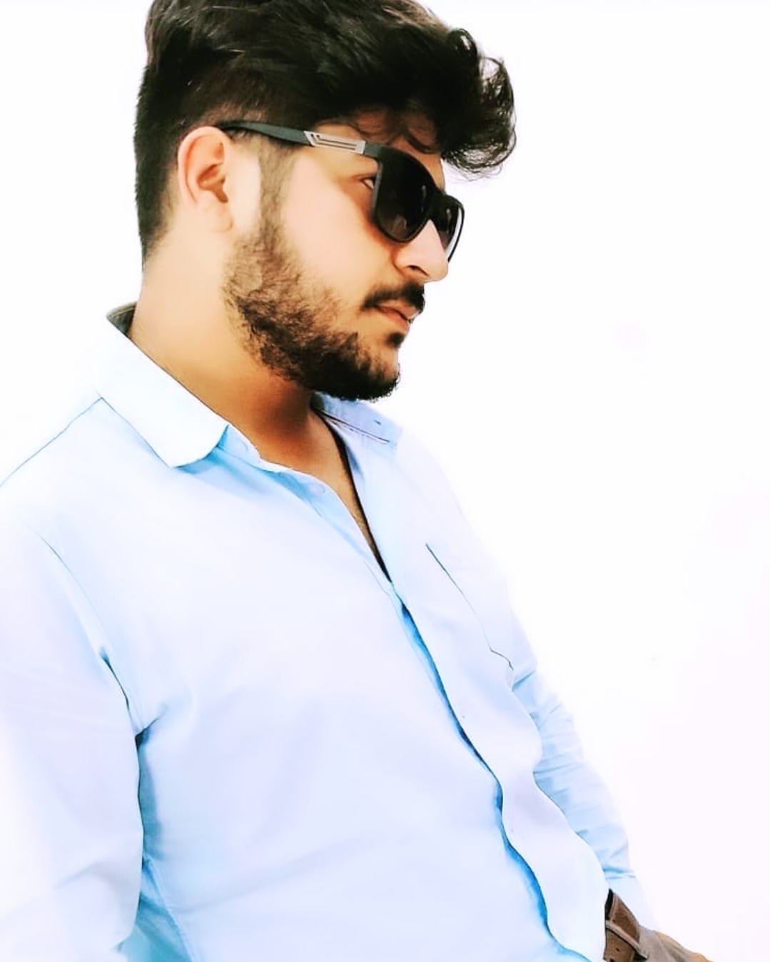 Tinder profile picture for @vipin