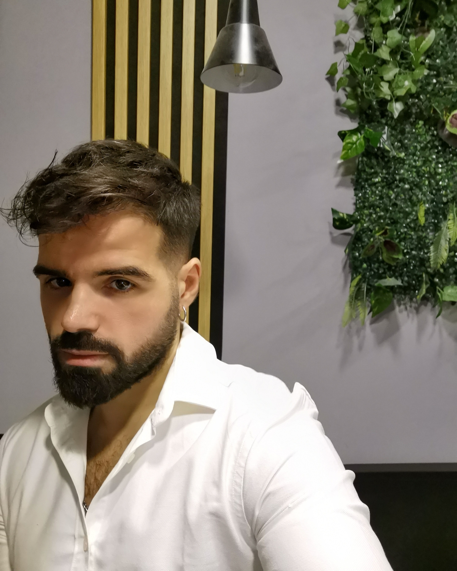 Tinder profile picture for @johann