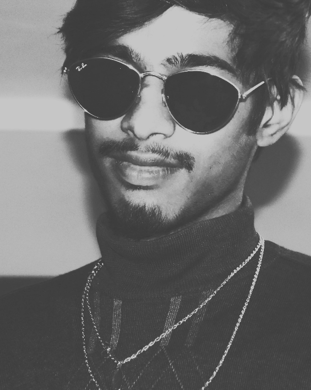 Tinder profile picture for @harshly