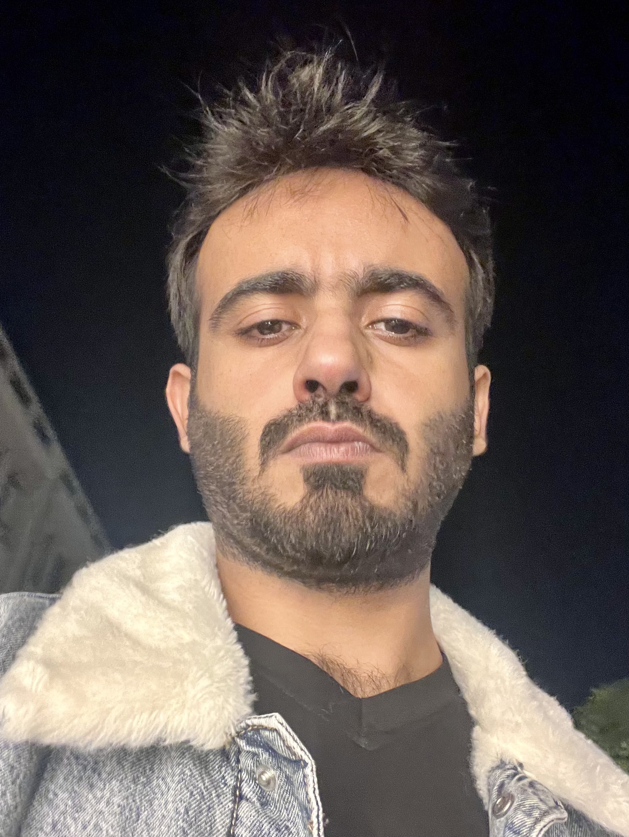 Tinder profile picture for @pego