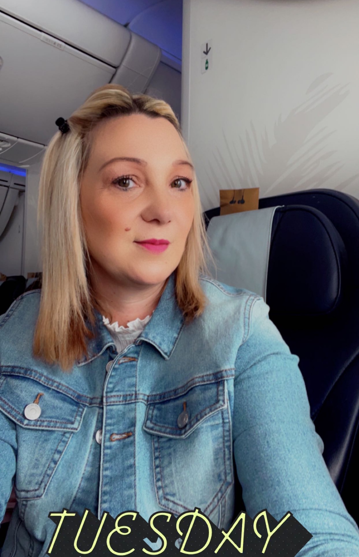 Tinder profile picture for @roseella