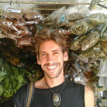 Tinder profile picture for @senegal