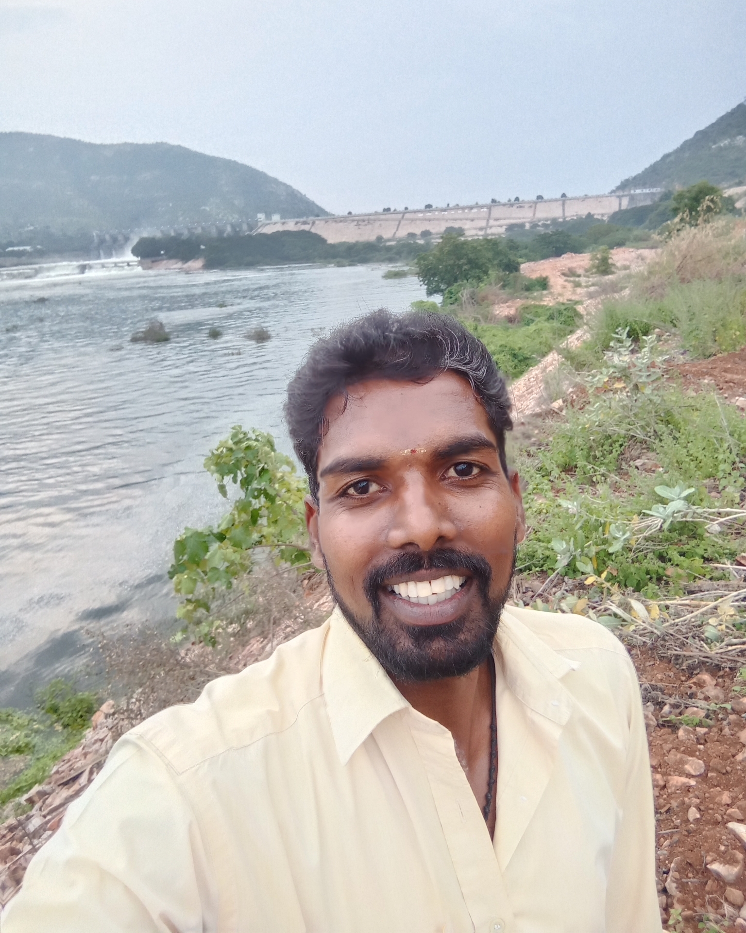 Tinder profile picture for @velmurugan