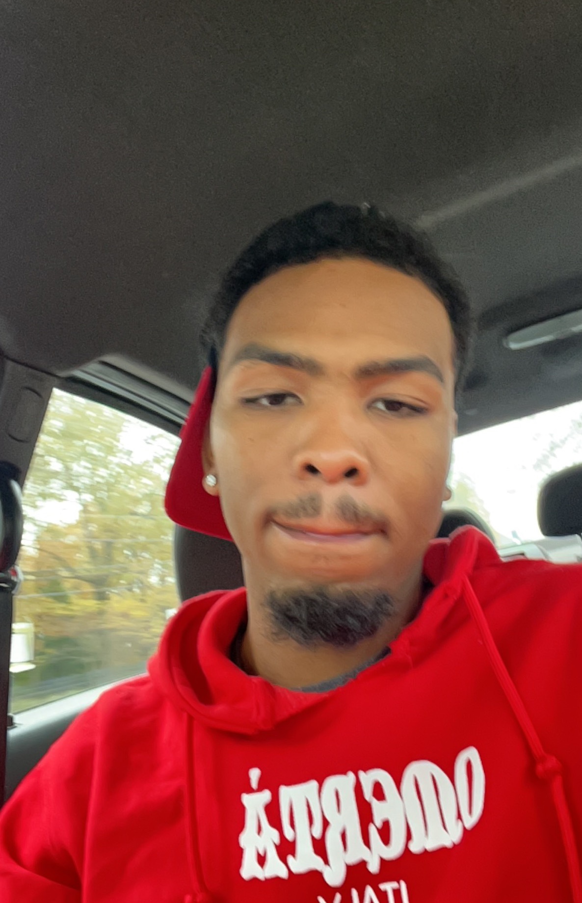 Tinder profile picture for @kxo