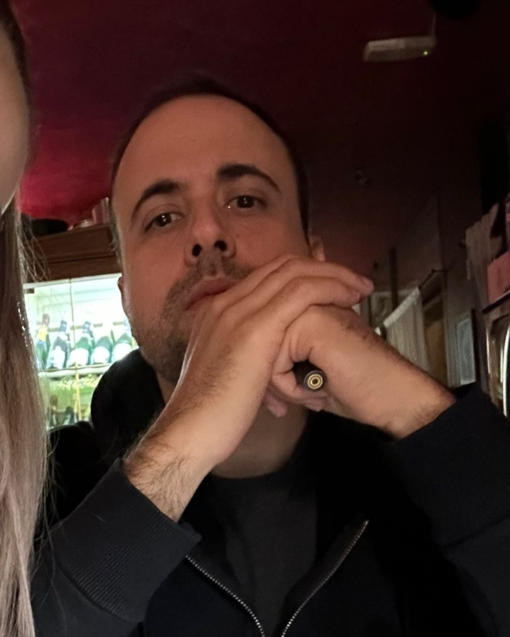 Tinder profile picture for @dansk